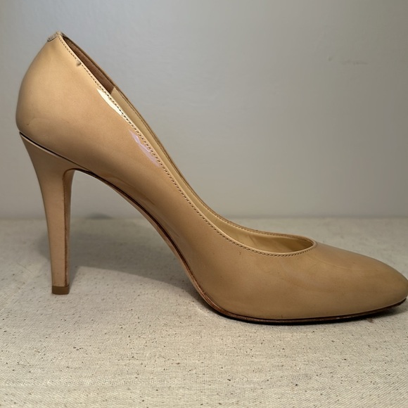 Jimmy Choo Vikki Pumps Nude Patent Leather | Wedding/Events Sz39 - Picture 7 of 15